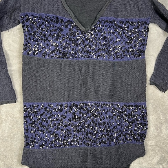 Free People Sweater Womens Medium Sequin Cheetah V-Neck Oversized Y2K Bling Goth - Picture 5 of 8